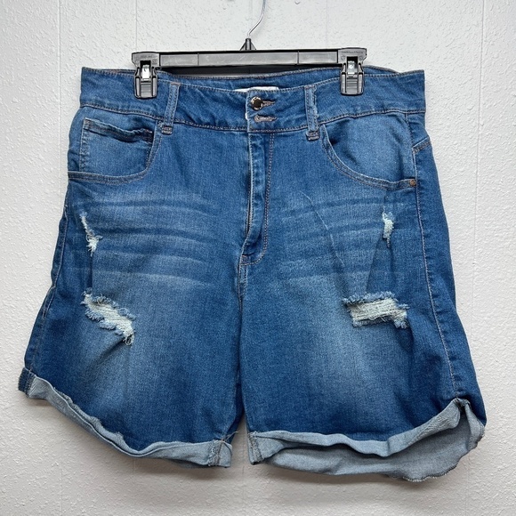 C'est Toi Distressed High Rise 5-Pocket Cut-Off Women's Denim Shorts Size 3XL - Picture 1 of 9
